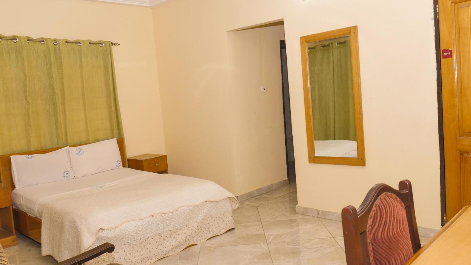 Jenos Hotels Аккра Екстер'єр фото