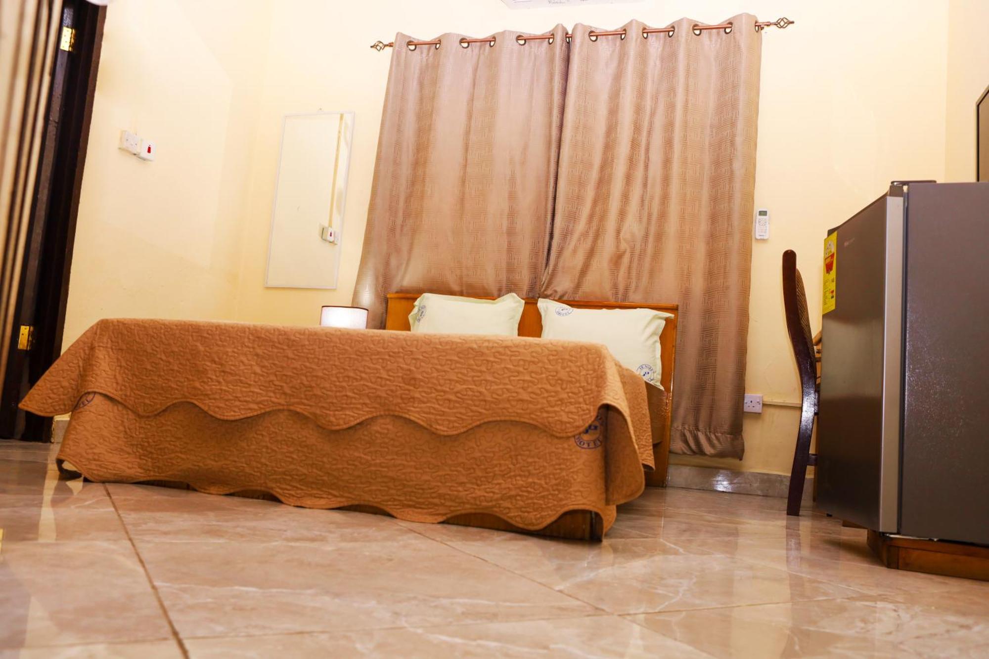 Jenos Hotels Аккра Екстер'єр фото